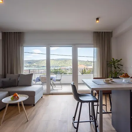 Apartment La Petite *